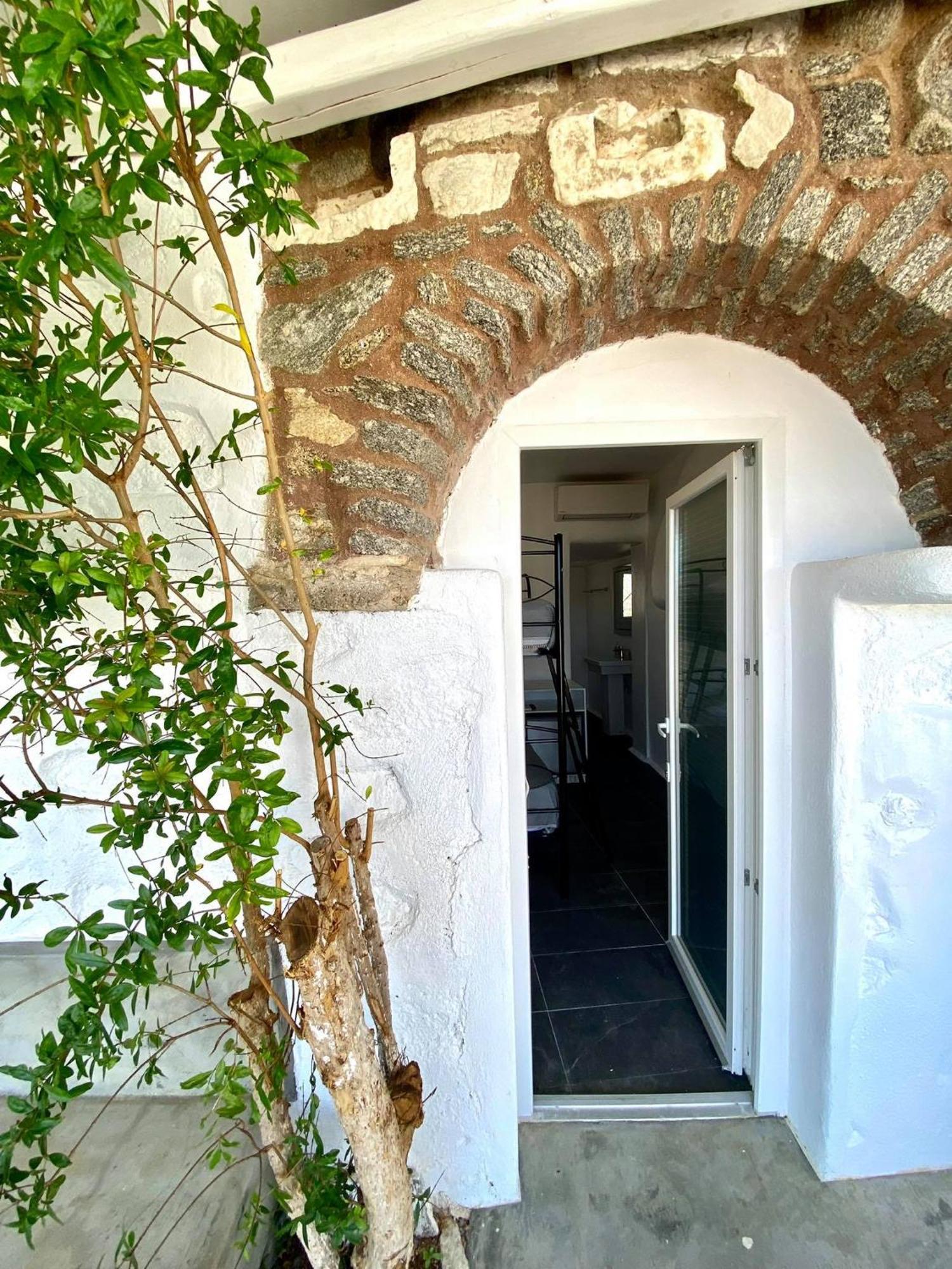 Mykonos Vibes Airport Studios And Apartments Mykonos Town Extérieur photo
